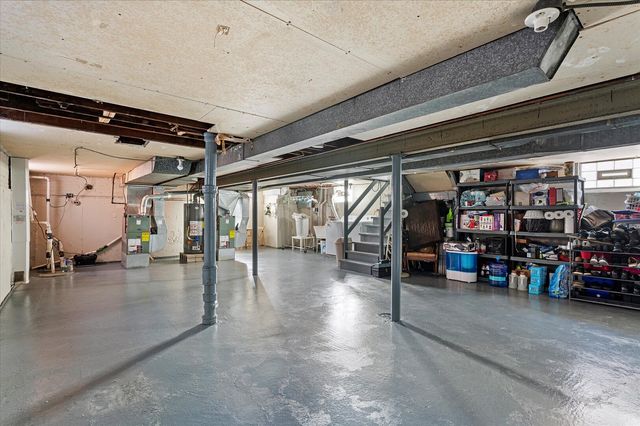 1815 N 22nd Avenue, Melrose Park, IL 60160