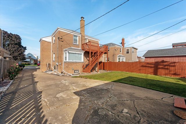 1815 N 22nd Avenue, Melrose Park, IL 60160