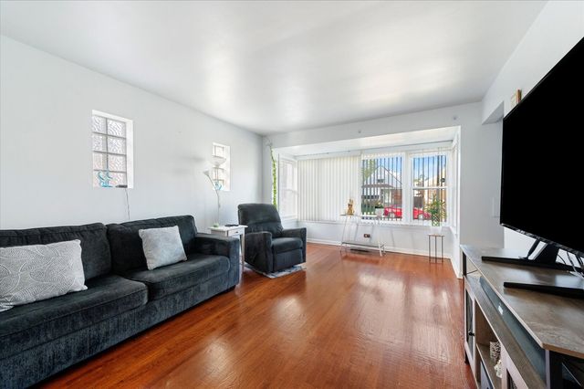 1815 N 22nd Avenue, Melrose Park, IL 60160