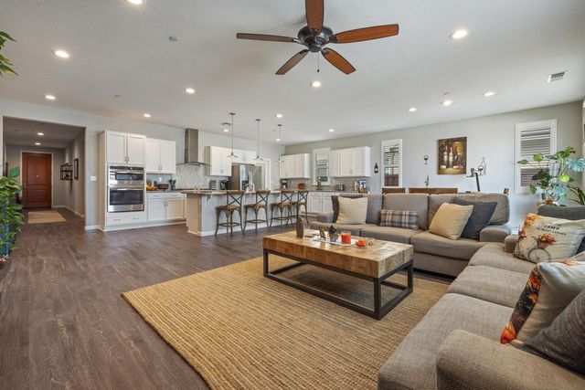 1775 Water Lily Ct, Lathrop, CA 95330