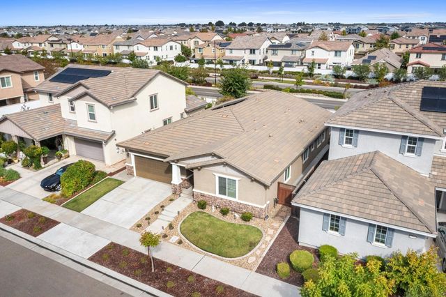 1775 Water Lily Ct, Lathrop, CA 95330