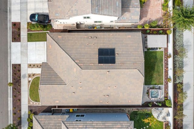 1775 Water Lily Ct, Lathrop, CA 95330