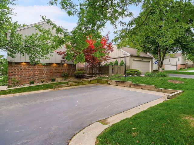 4309 W 112th Terrace, Leawood, KS 66211