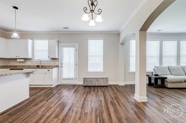 2 Oak Aly, Guyton, GA 31312