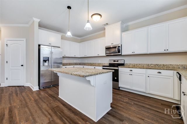 2 Oak Aly, Guyton, GA 31312