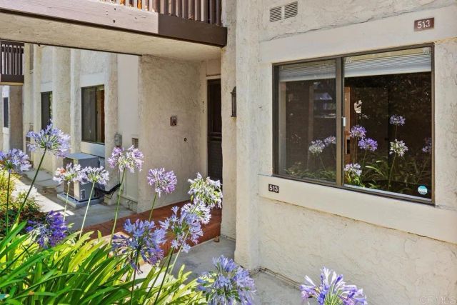 2510 Navarra Drive 513, Carlsbad, CA 92009