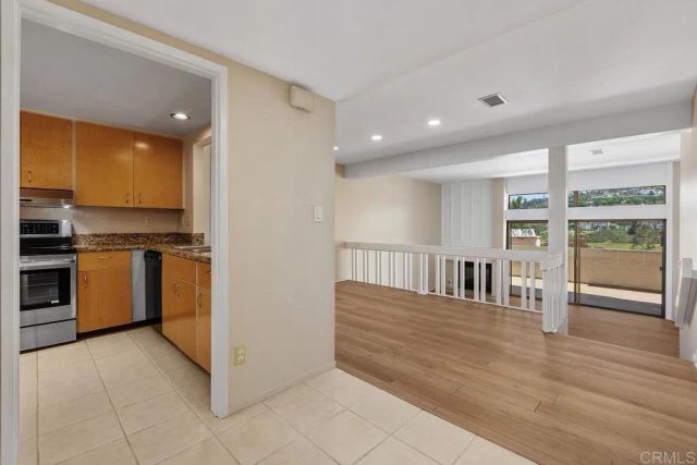 2510 Navarra Drive 513, Carlsbad, CA 92009