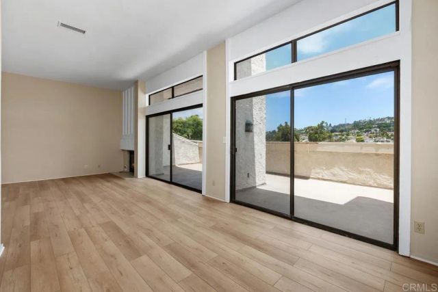 2510 Navarra Drive 513, Carlsbad, CA 92009