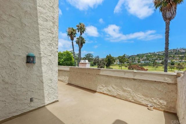 2510 Navarra Drive 513, Carlsbad, CA 92009
