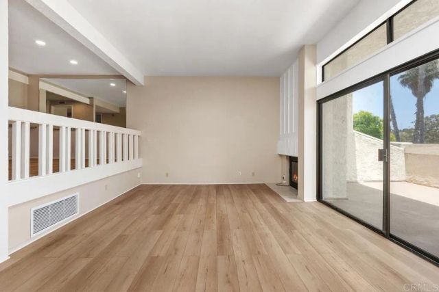 2510 Navarra Drive 513, Carlsbad, CA 92009