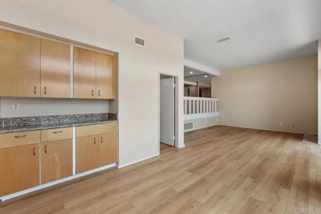 2510 Navarra Drive 513, Carlsbad, CA 92009