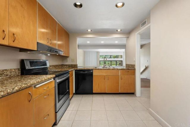 2510 Navarra Drive 513, Carlsbad, CA 92009