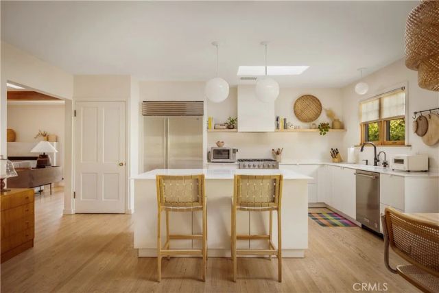 650 W 11th Street, Claremont, CA 91711