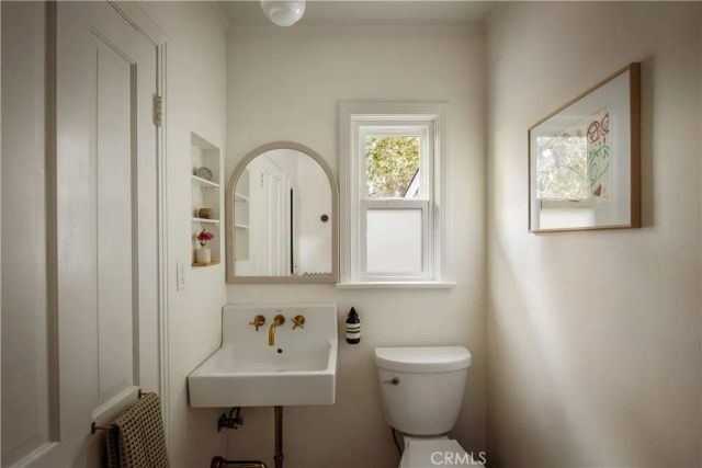 650 W 11th Street, Claremont, CA 91711