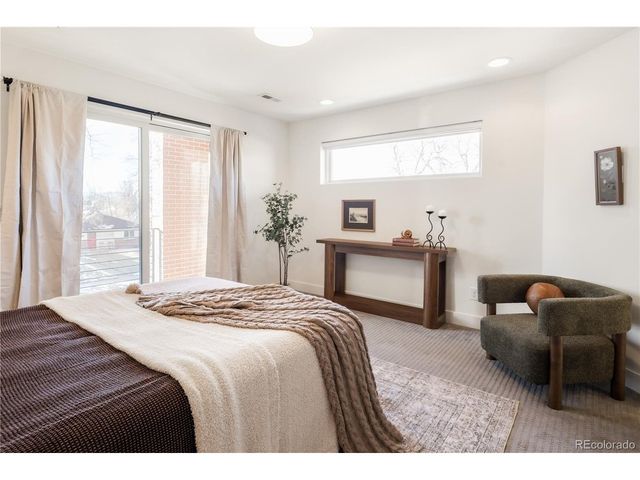 2240 S Lincoln St, Denver, CO 80210