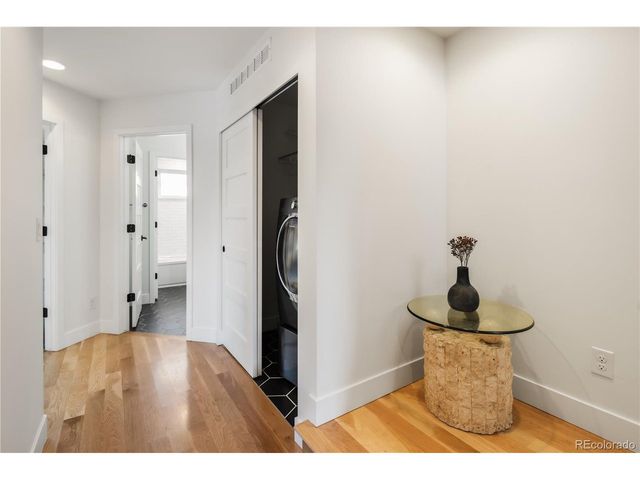 2240 S Lincoln St, Denver, CO 80210