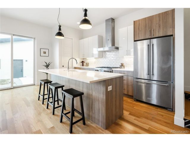 2240 S Lincoln St, Denver, CO 80210