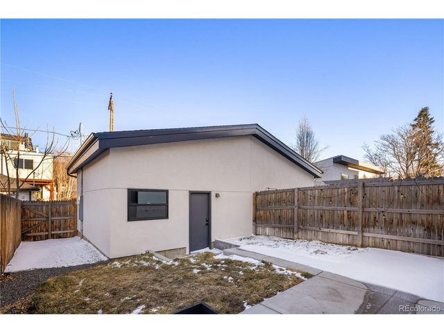 2240 S Lincoln St, Denver, CO 80210