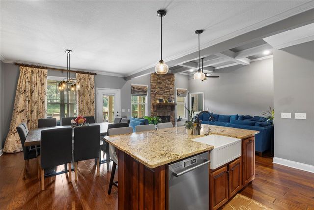 8815 Silver Maple Drive, Ooltewah, TN 37363