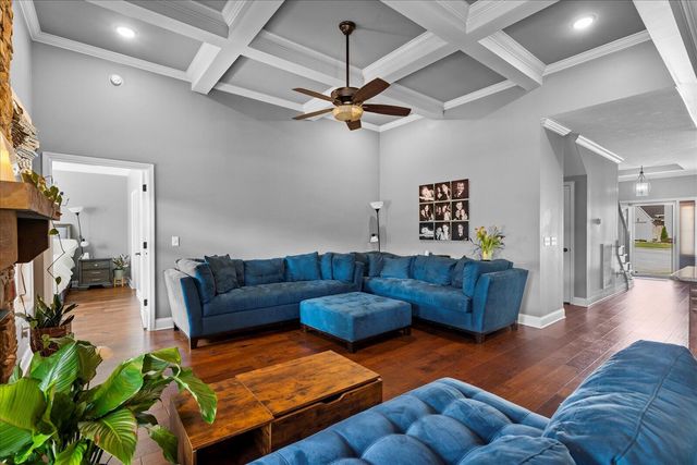 8815 Silver Maple Drive, Ooltewah, TN 37363