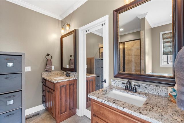 8815 Silver Maple Drive, Ooltewah, TN 37363