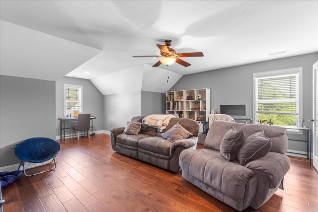 8815 Silver Maple Drive, Ooltewah, TN 37363