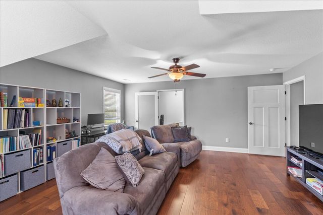 8815 Silver Maple Drive, Ooltewah, TN 37363