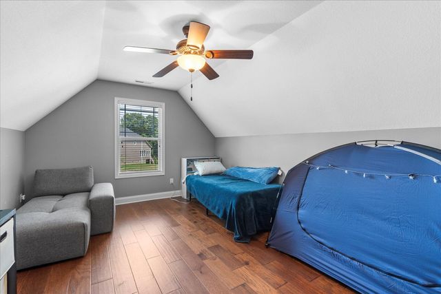 8815 Silver Maple Drive, Ooltewah, TN 37363