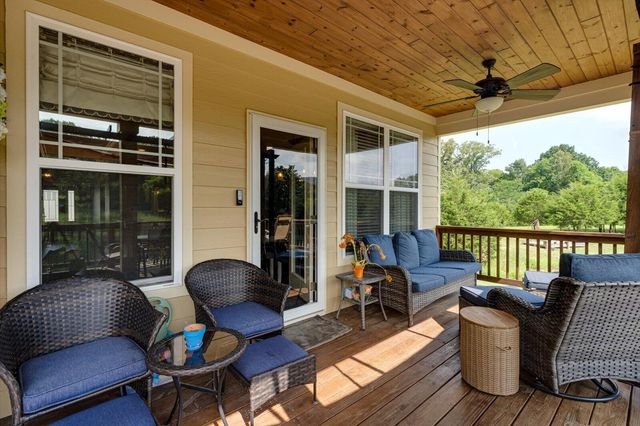 8815 Silver Maple Drive, Ooltewah, TN 37363