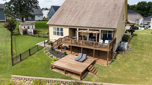 8815 Silver Maple Drive, Ooltewah, TN 37363