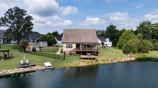 8815 Silver Maple Drive, Ooltewah, TN 37363