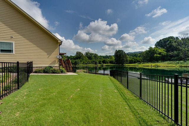 8815 Silver Maple Drive, Ooltewah, TN 37363