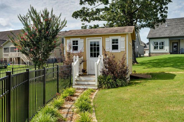 8815 Silver Maple Drive, Ooltewah, TN 37363