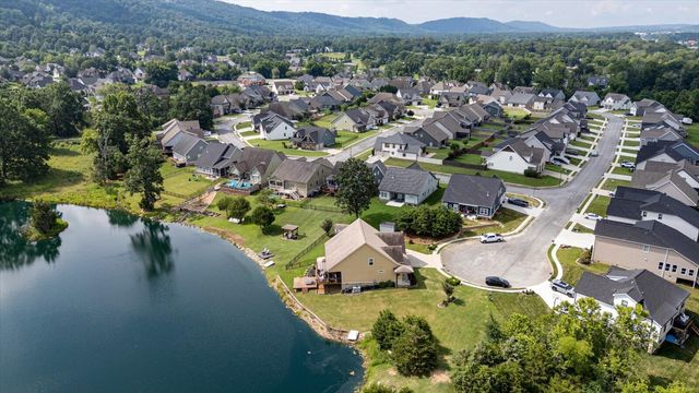 8815 Silver Maple Drive, Ooltewah, TN 37363