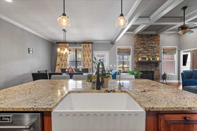 8815 Silver Maple Drive, Ooltewah, TN 37363