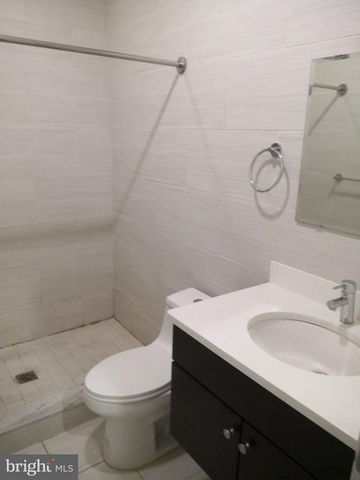 1102 LEMON ST, Philadelphia, PA 19123
