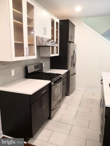 1102 LEMON ST, Philadelphia, PA 19123