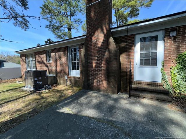 6309 Easthampton Court, Fayetteville, NC 28314