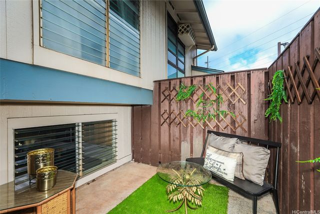 92-946 Makakilo Drive 92, Kapolei, HI 96707