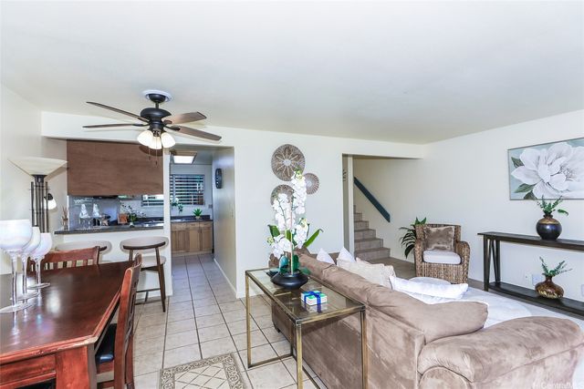 92-946 Makakilo Drive 92, Kapolei, HI 96707