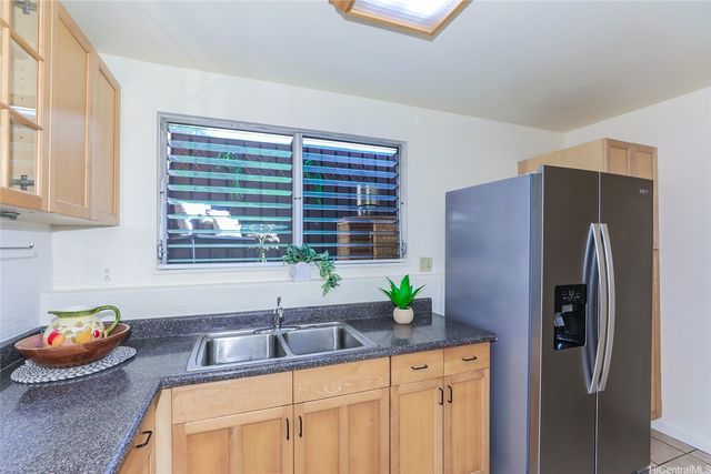 92-946 Makakilo Drive 92, Kapolei, HI 96707