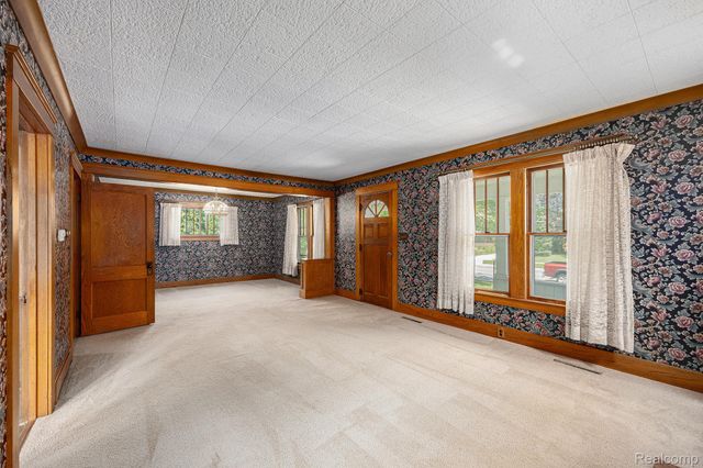 1615 W Genesee Street, Lapeer, MI 48446