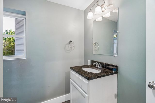 2333 N HANCOCK ST, Philadelphia, PA 19133