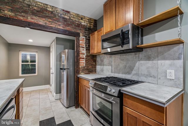 2333 N HANCOCK ST, Philadelphia, PA 19133
