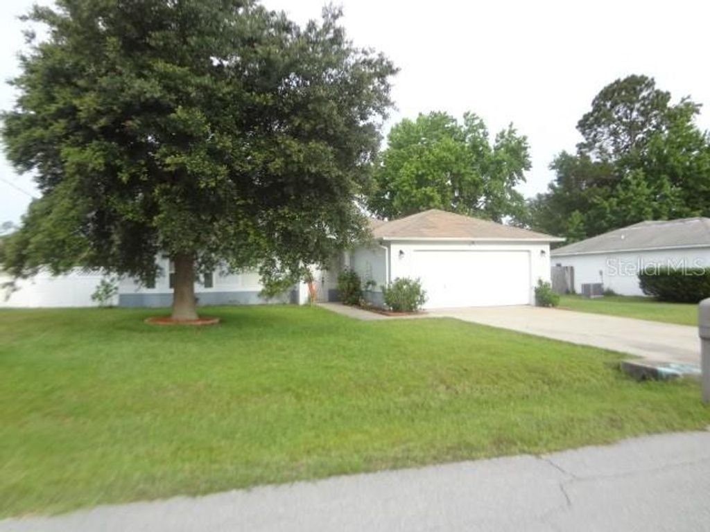 64 ROCKEFELLER DRIVE, Palm Coast, FL 32164