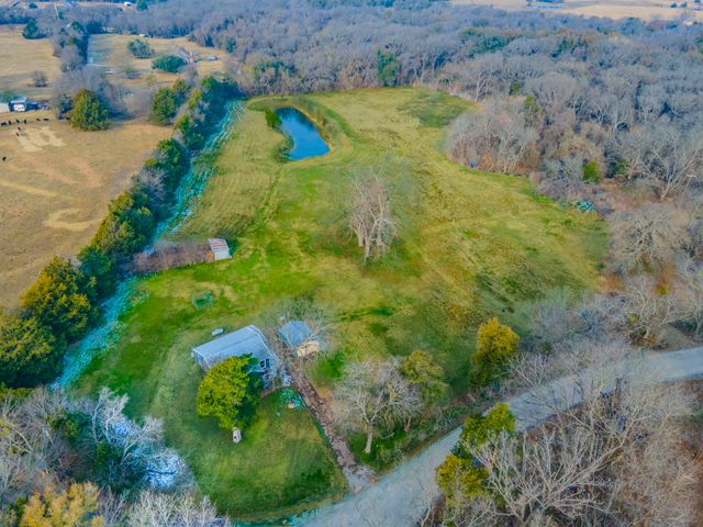 4606 Oak Grove Road, Ennis, TX 75119