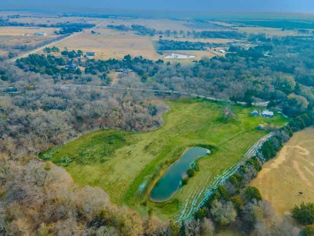 4606 Oak Grove Road, Ennis, TX 75119