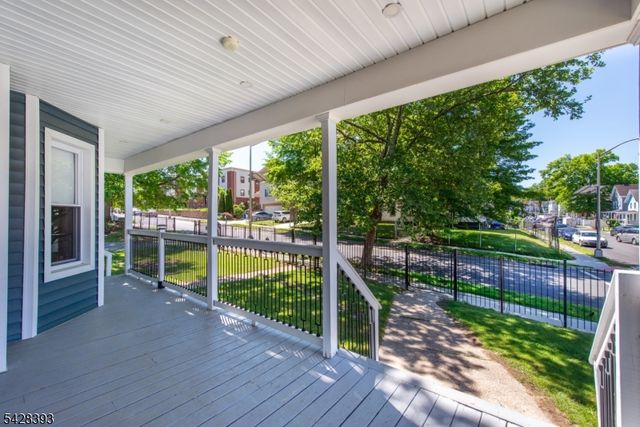 222 William St, East Orange City, NJ 07017