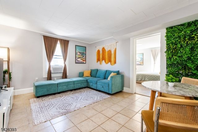 222 William St, East Orange City, NJ 07017
