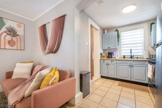 222 William St, East Orange City, NJ 07017